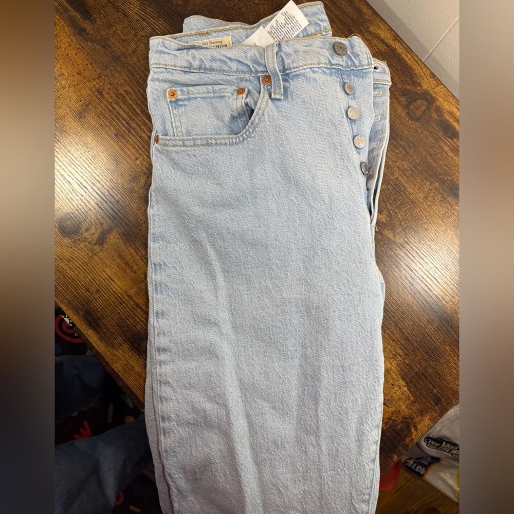 Levi's 501 32x28 Premium White and Light Blue Denim Raw Hem - Picture 12 of 15